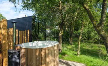 Spiegelhuisje aan de Regge met bubbeltub en panoramaview | 2 pers. 2