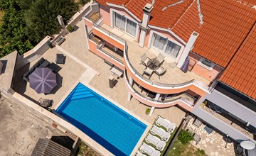 3 bedroom beautiful apartment in Solin 2