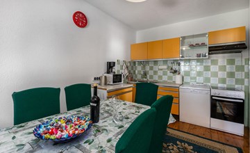 Gorgeous apartment in Jadranovo 2