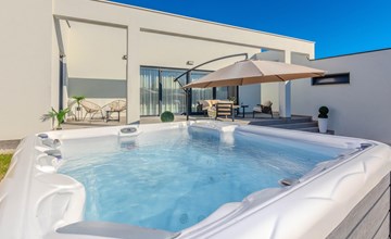 Amazing home in Nin with sauna 2