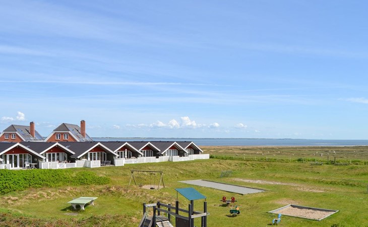 "Reinhold" - 1.9km from the sea 1