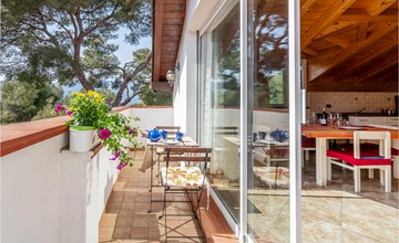 Amazing apartment in Andora 2