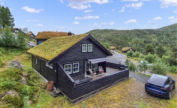 Nice home in Skare with house a mountain view 2