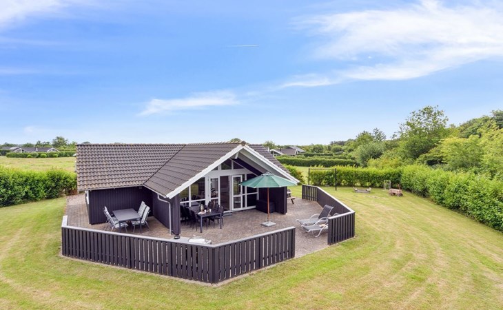 "Siggi" - 800m from the sea 1