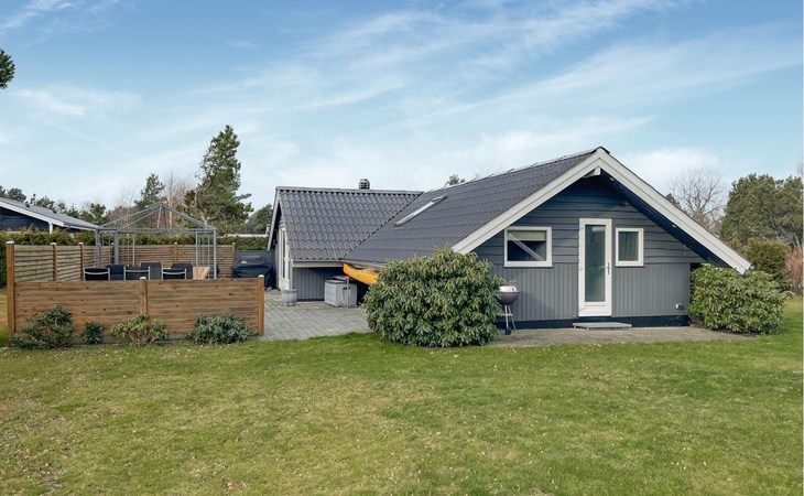 3 bedroom nice home in Væggerløse 1