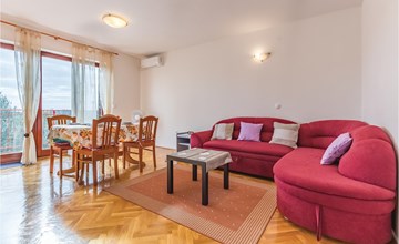 6 bedroom beautiful home in Segotici 2