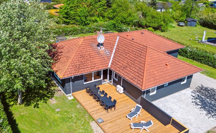 "Eunice" - 850m from the sea 1