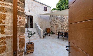 Awesome home in Bale with WiFi 2