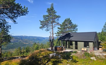 5 bedroom stunning home in Eggedal 2