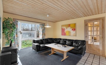 Gorgeous home in Oksbøl with WiFi 3