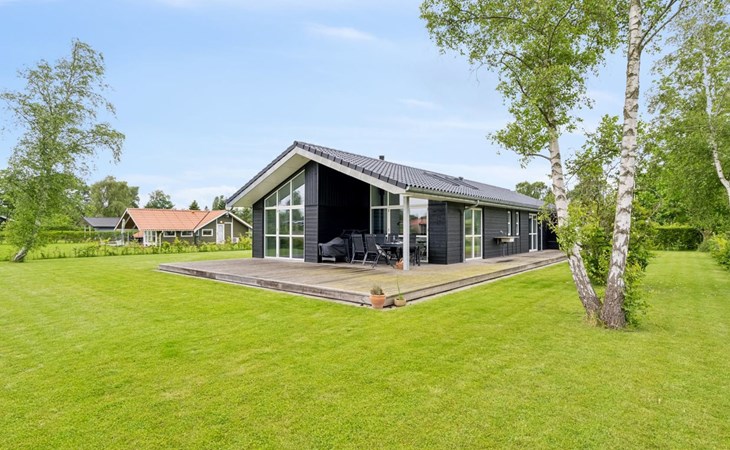 "Hæryst" - 300m from the sea 1