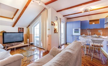 Amazing apartment in Dramalj with WiFi 3