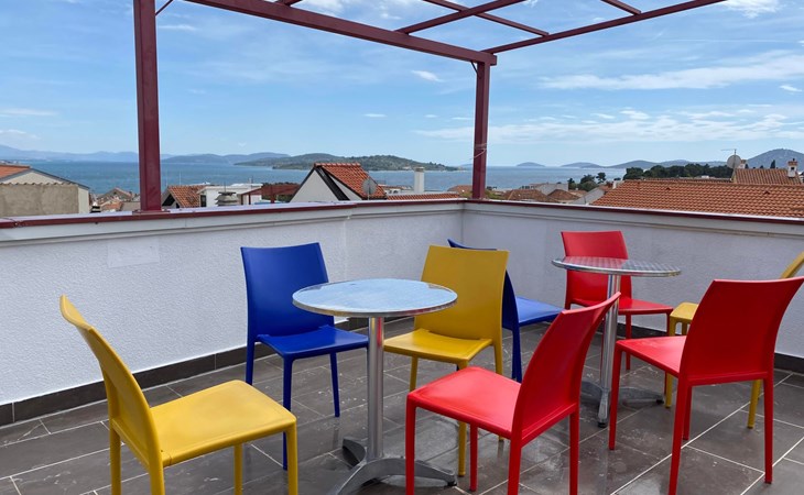 in Vodice mit Terrasse 1