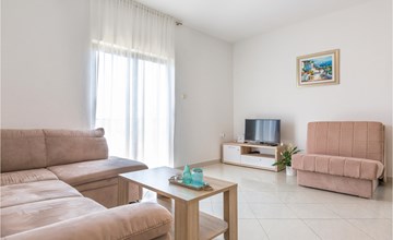 Awesome home in Kastel Sucurac 2