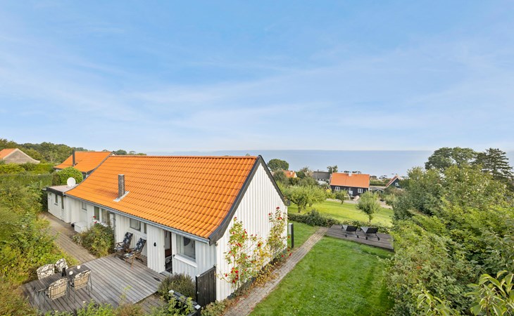 3 bedroom stunning home in Svaneke 1