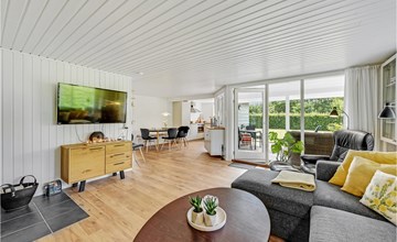 Cozy home in Ulfborg with kitchen 3