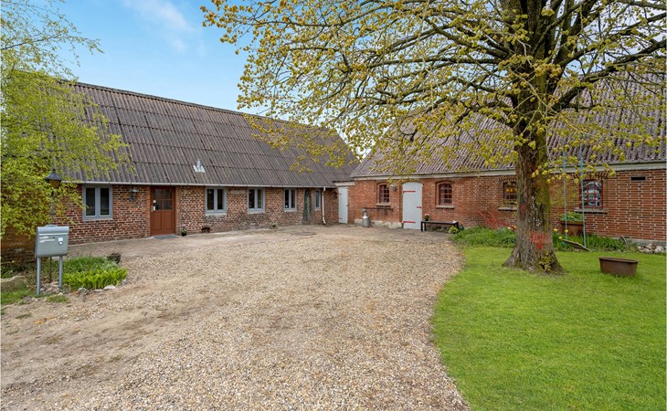 4 bedroom beautiful home in Tarm 1