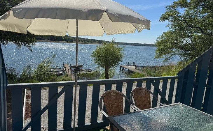 Charmante Ferienwohnung in Neukloster mit Terrasse 1