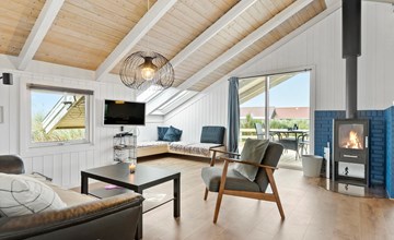 Lovely home in Hvide Sande with WiFi 3
