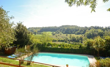 Stunning apartment in Poggibonsi with outdoor swimming pool 2