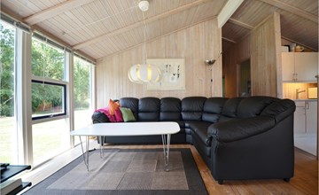 Beautiful home in Ebeltoft with sauna 3