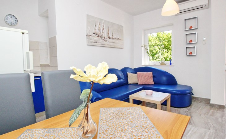 Wohnung in Baška mit Eigenem Balkon 1