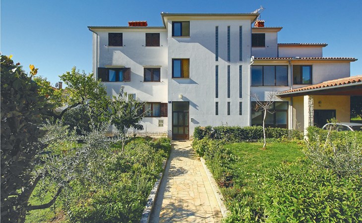 2 bedroom gorgeous apartment in Porec 1