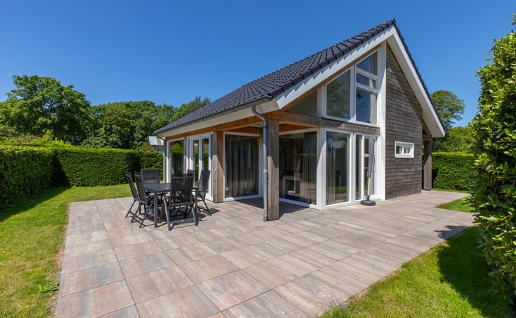 Luxe vakantiehuis De Zonnestraal, Kloosterweg 85 | Burgh Haamstede 1