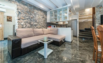 Amazing home in Vodice with kitchen 3