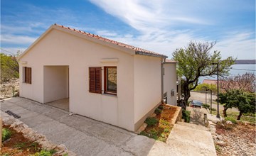 Nice apartment in Baric Draga with WiFi 2