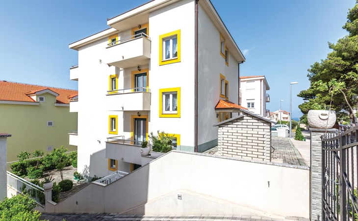 1 bedroom lovely apartment in Makarska 1