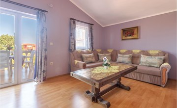 2 bedroom cozy apartment in Peroj 3