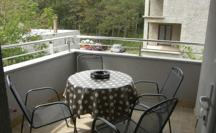 Appartement in Baška mit Eigenem Balkon 1