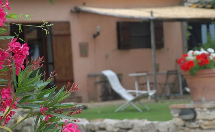 Unabhaengige Wohnung in Amelia mit Garten, Grill 1