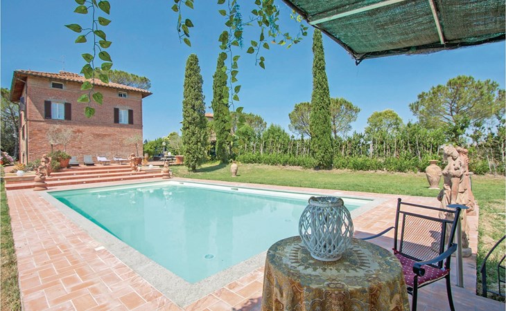 Beautiful home in Castiglione del Lago 1