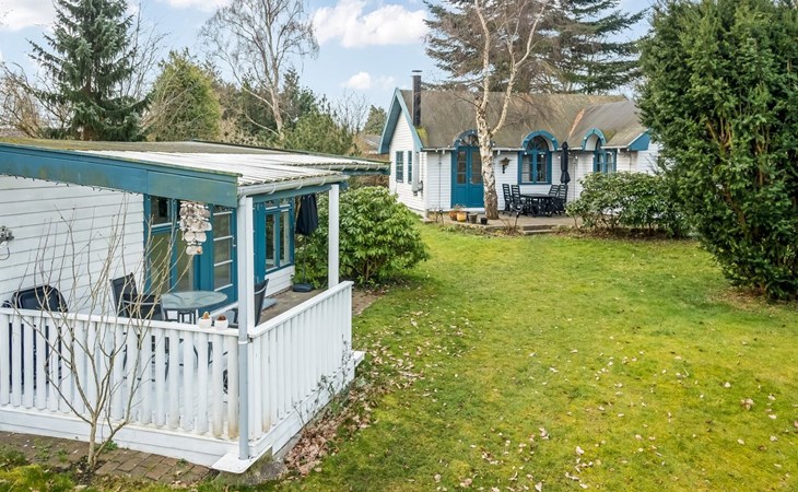 "Arto" - 325m from the sea 1