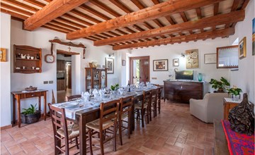 Lovely home in Tolentino with kitchen 3