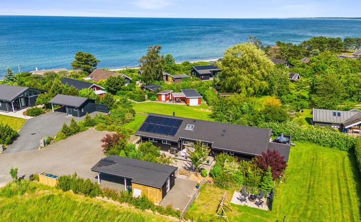 "Tuulikki" - 100m from the sea 1