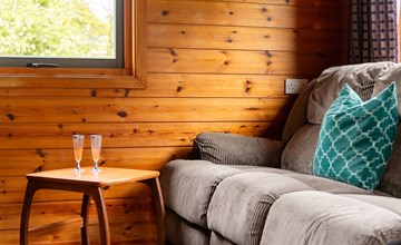 Sycamore Hot Tub Lodge 3