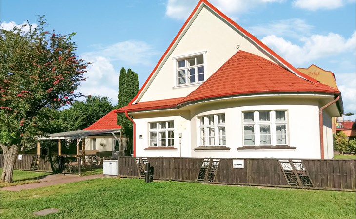 5 bedroom nice home in Darlówko 1