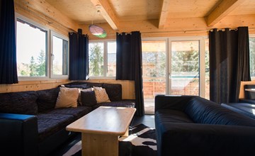 FH #17 with IR sauna & whirlpool outside 3