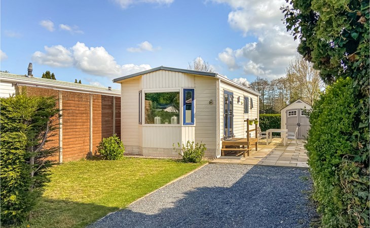 Gorgeous home in Heinkenszand with WiFi 1