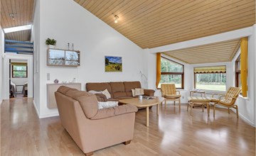 Awesome home in Hals with kitchen 3