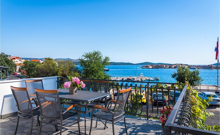 Cozy apartment in Sibenik 1