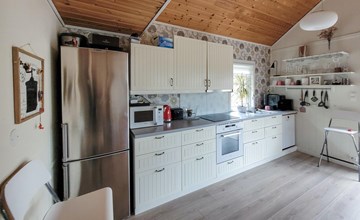 Nice home in Jelsa with kitchen 3