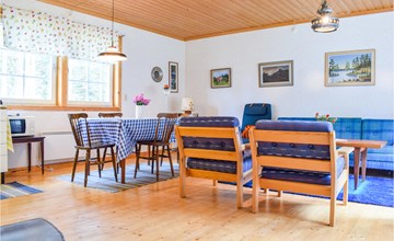 Nice home in Eksjö with kitchen 2