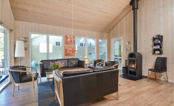 Awesome home in Ebeltoft with WiFi 3