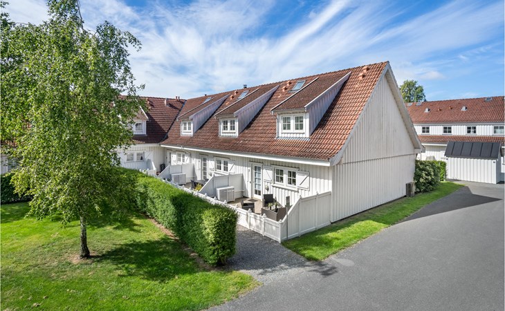 Lake front apartment in Nykøbing Sj 1