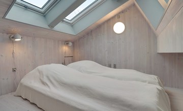 "Vanta" - 10m from the sea 2