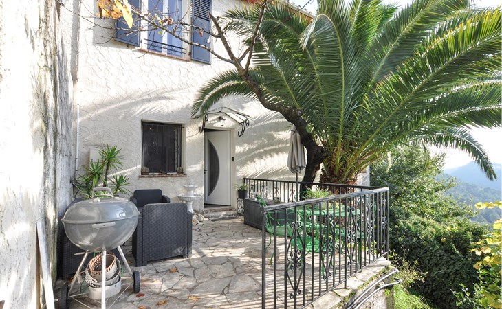 Stunning apartment in Saint-Jeannet 1